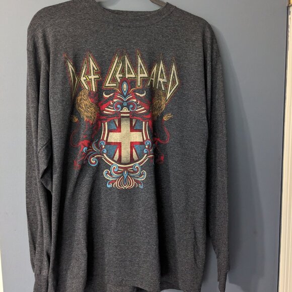 Lot of 2 Def Leppard t-shirts small juniors - Picture 6 of 7